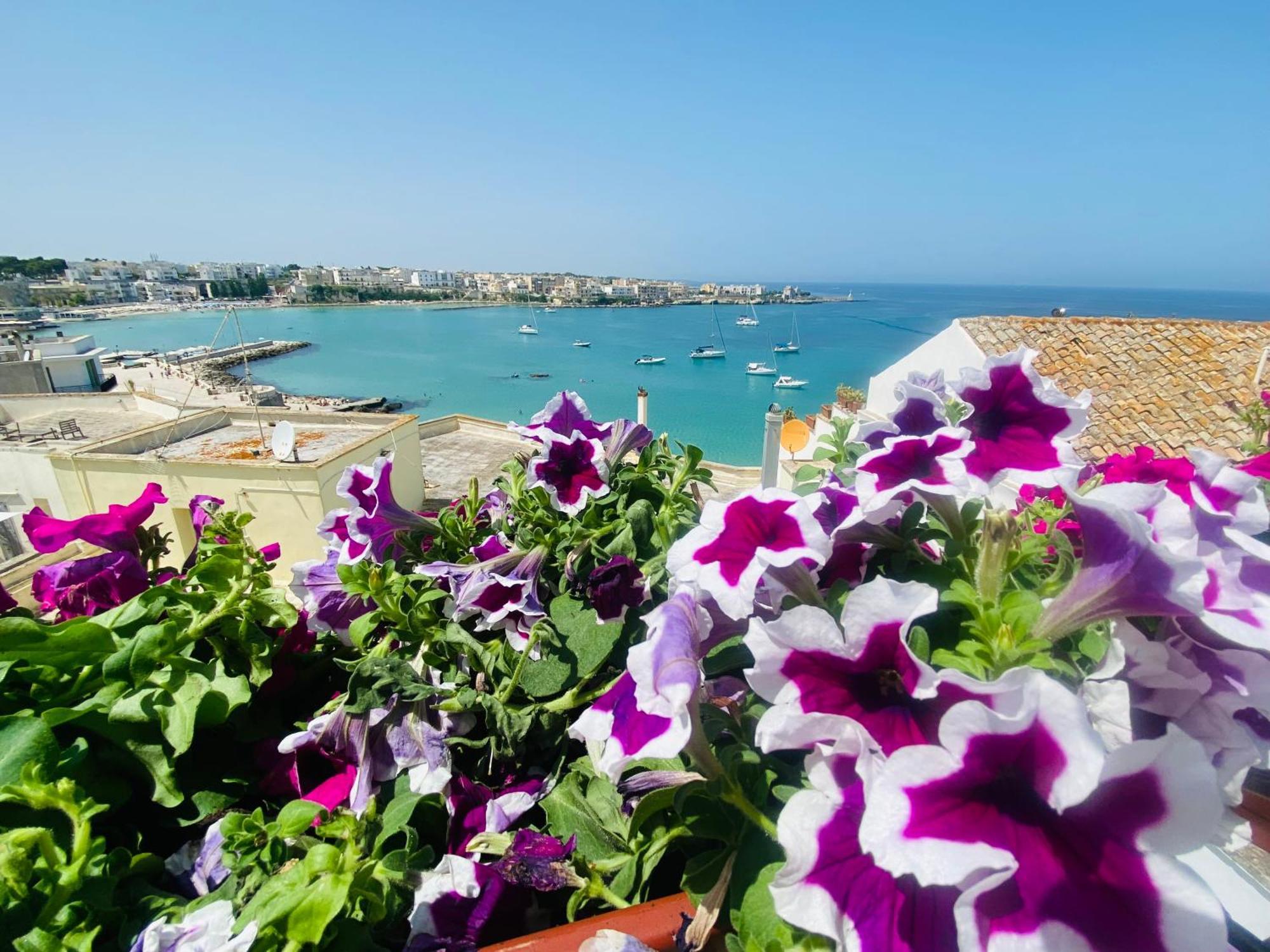 Dimora Del Sole Luxury And Charm Apartment Otranto Exteriör bild