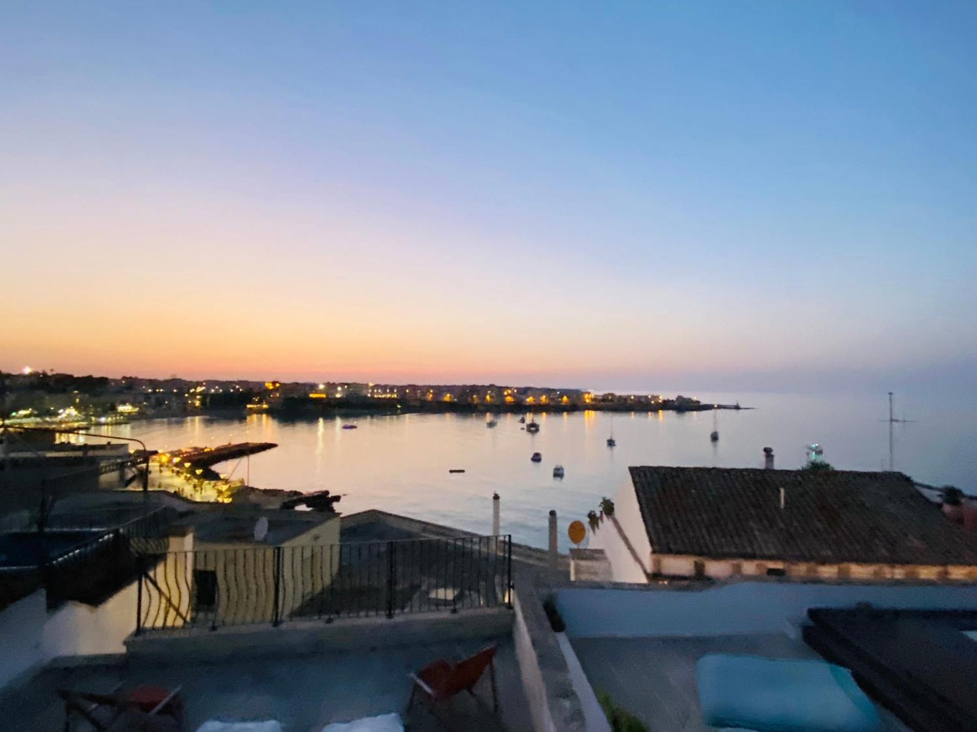Dimora Del Sole Luxury And Charm Apartment Otranto Exteriör bild