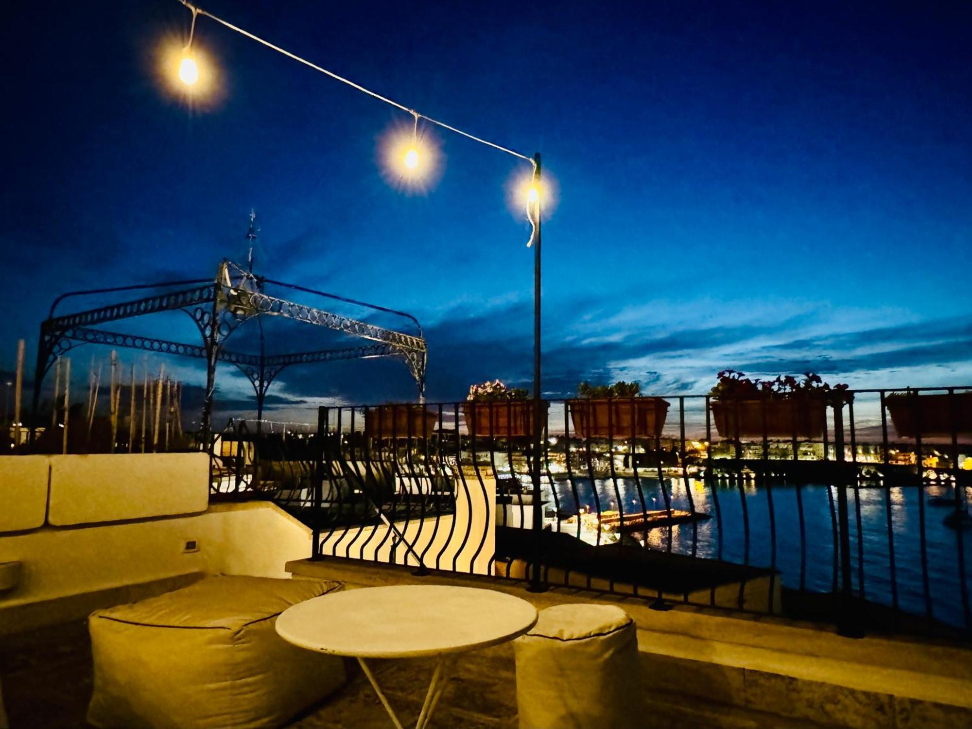 Dimora Del Sole Luxury And Charm Apartment Otranto Exteriör bild